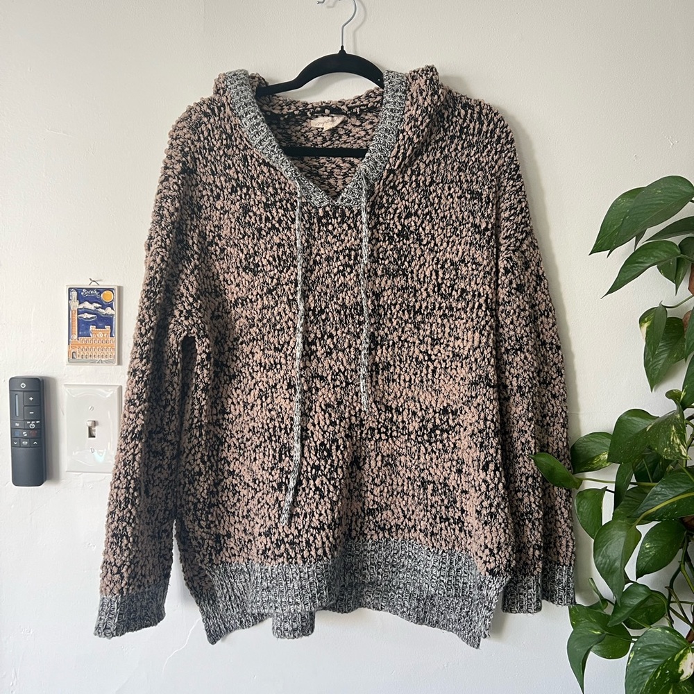 Oversized knit sweater / hoodie - size small fits like a large